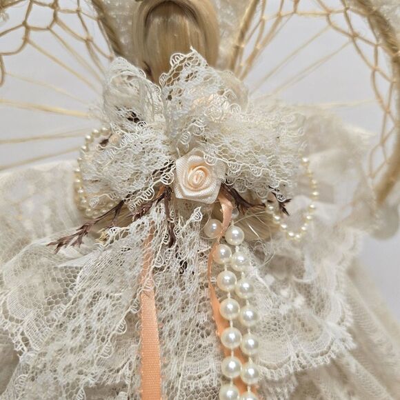 Vintage Corn Husk Cream Lace Angel Doll Christmas Wedding Decor Figurine - Picture 4 of 8